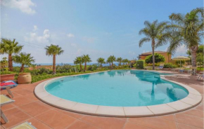 Beautiful home in Scicli with Indoor swimming pool and 2 Bedrooms